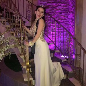 Meet your Posher, Cat